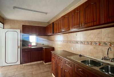 4 Bed Townhouse with Staff Quarters in Kileleshwa