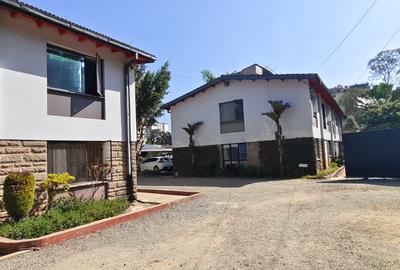 3 Bed House with Backup Generator in Kilimani