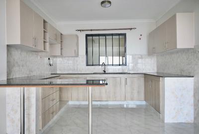 1 Bed Apartment with En Suite at Westlands