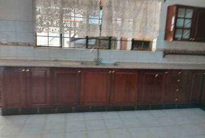 4 Bed Townhouse with En Suite in Lavington