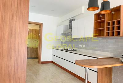 4 Bed Apartment with En Suite in Westlands Area - 4