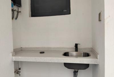 2 Bed Apartment with En Suite in Lavington