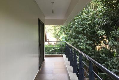 Serviced 3 Bed Apartment with En Suite in Westlands Area