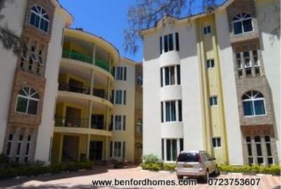 Furnished 3 Bed Apartment with En Suite at Area