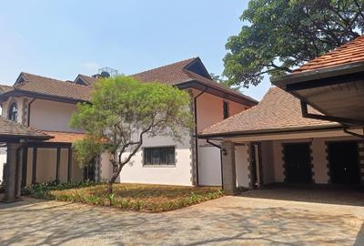 5 Bed Townhouse with En Suite at Gigiri - 3