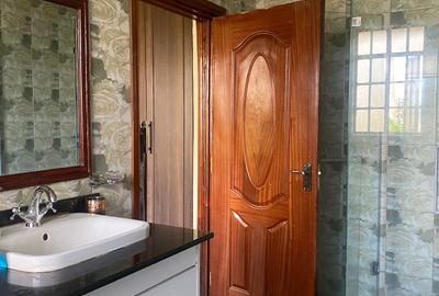 3 Bed Townhouse with En Suite at Off Glory Rd - 4