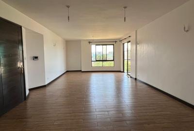 3 Bed Apartment with En Suite at Parklands