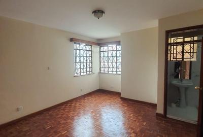 2 Bed Apartment with En Suite in Riverside - 2