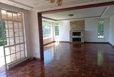 4 Bed Townhouse with En Suite at Runda - 3