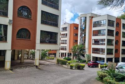 Furnished 2 Bed Apartment with En Suite in State House - 2