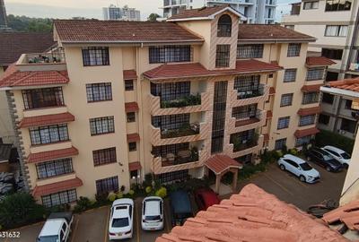 3 Bed Apartment with En Suite in Westlands Area - 2
