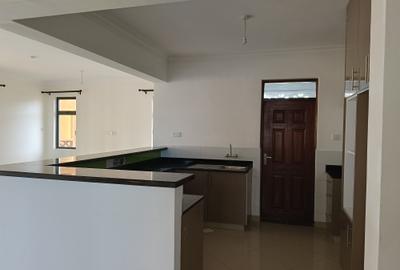 Serviced 4 Bed Apartment with Backup Generator at Links Road