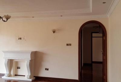 3 Bed Apartment with Staff Quarters in Westlands Area - 4