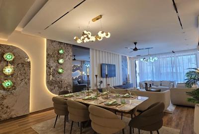 3 Bed Apartment with En Suite at Links Road - 3