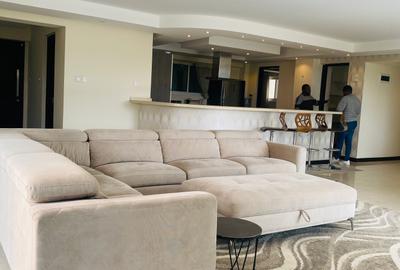 Furnished 3 Bed Apartment with En Suite at Riverside Drive