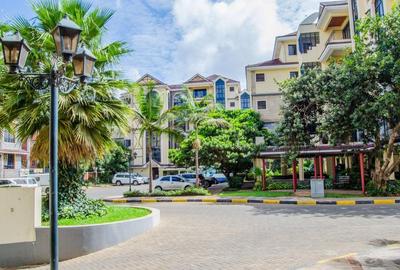 Furnished 1 Bed Apartment with Swimming Pool in Parklands