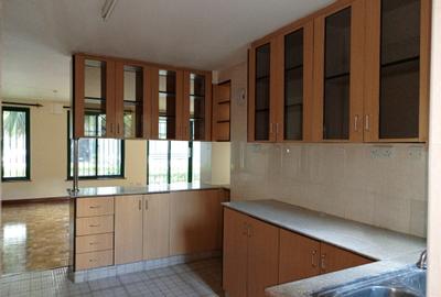 2 Bed Apartment with En Suite at Gitanga Road - 4