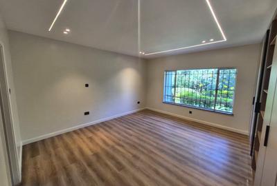 4 Bed Townhouse with En Suite at Old Muthaiga - 3