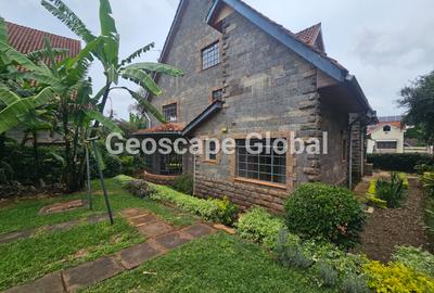 5 Bed House with En Suite in Lavington