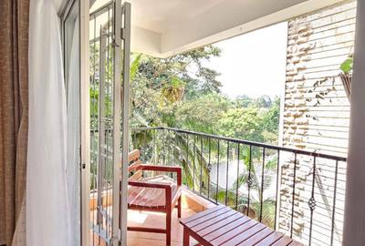 Serviced 2 Bed Apartment with En Suite in Westlands Area - 2