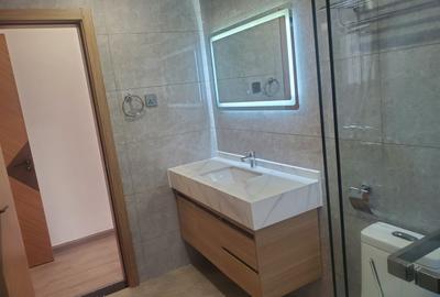 3 Bed Apartment with En Suite at Riverside Drive - 2