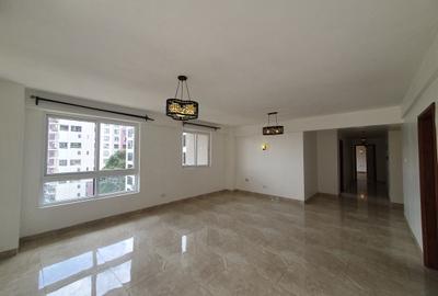 3 Bed Apartment with En Suite in General Mathenge