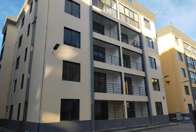 3 Bed Apartment with En Suite in Mombasa Road