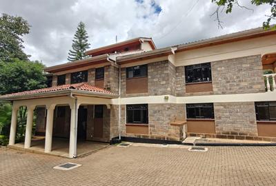 5 Bed Villa with En Suite in Karen