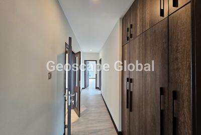 3 Bed Apartment with En Suite in Riverside - 3