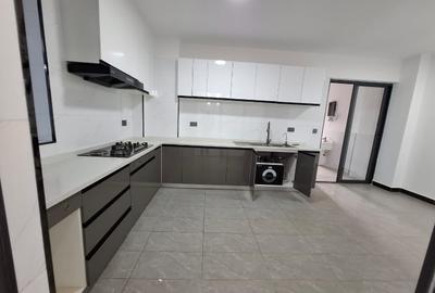 4 Bed Apartment with En Suite in Kileleshwa