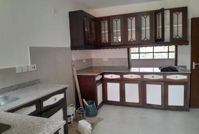4 Bed Townhouse with En Suite in Kilimani