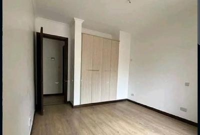 4 Bed Townhouse with En Suite in Lavington - 4