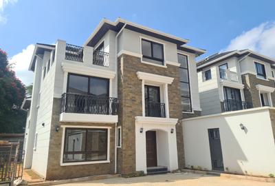 5 Bed Villa with En Suite at Peponi Road