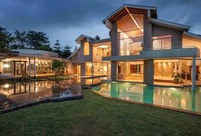 5 Bed Townhouse with En Suite in Nyari - 4