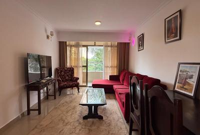 Furnished 1 Bed Apartment with En Suite in Nyari