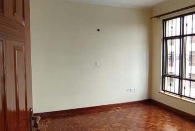 2 Bed Apartment with En Suite at Loresho - 4