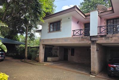 4 Bed Townhouse with En Suite in General Mathenge - 4