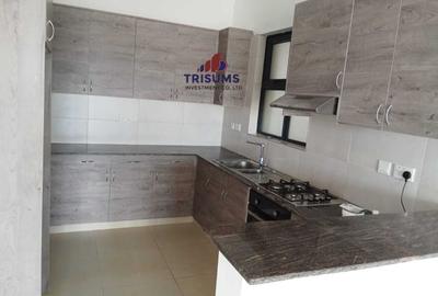 2 Bed Apartment with En Suite in Rhapta Road