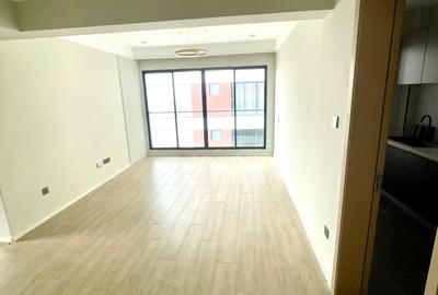 2 Bed Apartment with En Suite in Lavington - 2