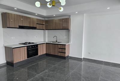 2 Bed Apartment with En Suite at Riveriside Drive