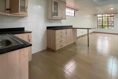 1 Bed Apartment with En Suite in Kileleshwa