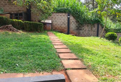 6 Bed Townhouse with En Suite at Kitisuru