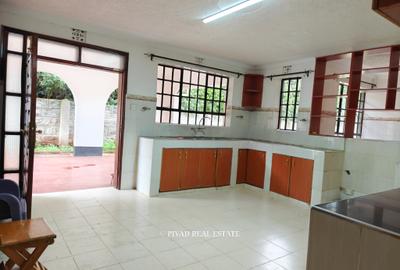 5 Bed Townhouse with Staff Quarters at Muthaiga North