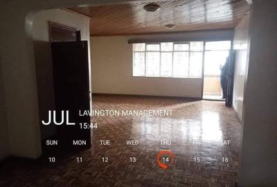 3 Bed Apartment with En Suite at Valley Arcade - 4