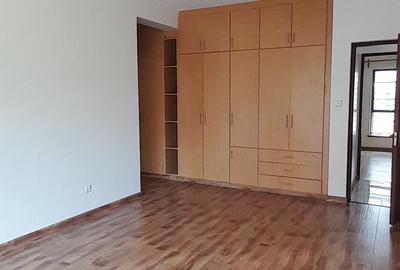 2 Bed Apartment with En Suite at Mvuli Road - 4