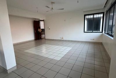 3 Bed Apartment with Borehole at Links Road - 2