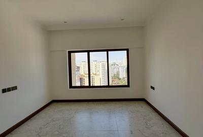 Serviced 3 Bed Apartment with En Suite in Kileleshwa - 4