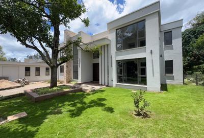 5 Bed Townhouse with En Suite in Karen