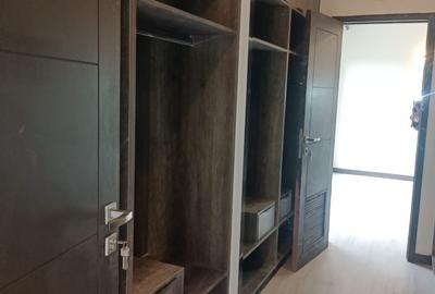 3 Bed Apartment with En Suite in Riverside