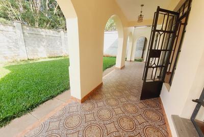 4 Bed Townhouse with En Suite at Riverside - 3